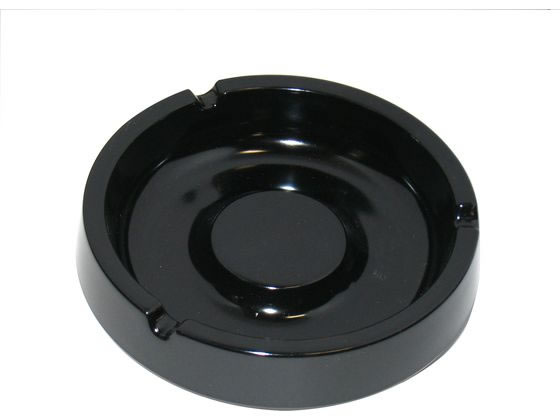 ＼最大2,000円OFFクーポン＆店内全品ポイント2倍以上★マラソン限定／【お取り寄せ】国際化工 スタック灰皿 I-8 黒 0951800 キッチン 雑貨 テーブル