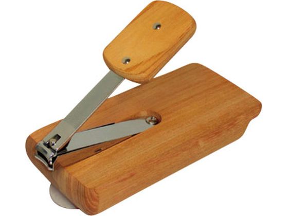 【商品説明】少しの力で押さえて簡単爪切り。木台を回転させて向きを調整。刃部がやや上向きで、爪を刃に入れやすく深爪しにくい設計。吸盤で固定。吸盤を中心に木台が回転させられます。手に持っているように動かせるから使いやすい。押さえ部が長く大きくなっているから少しの力で楽に切ることができます。【仕様】●サイズ：17．5×8×5cm、使用時高さ／11．5cm●重さ：285g●材質：刃／浸炭焼入材（クロムメッキ仕上げ）、てこ部／鉄（クロムメッキ仕上げ）、木台・押さえ部／天然木●生産国：日本【備考】※メーカーの都合により、パッケージ・仕様等は予告なく変更になる場合がございます。【検索用キーワード】ウカイ利器　うかい利器　ukairiki　ウカイリキ　うかいりき　らくらく台付爪切りIII　らくらく台付　爪切りIII　爪切り　爪きり　つめ切り　簡単爪切り　深爪しにくい　吸盤固定　17．5×8×5cm　1個　UC353　介援隊　かいえんたい　カイエンタイ　O0715　333990　UC−353　診療科目別用品　フットネイルケア用品