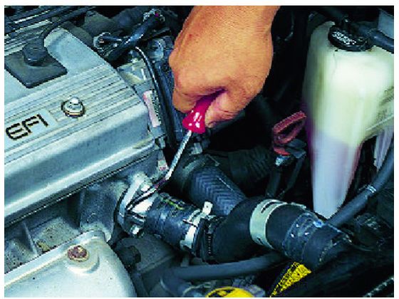 【マラソン限定★ポイント2倍】【お取り寄せ】KTC ホースプラッカーセット[3点組] AE45T 車輌整備用工具 車輌整備用品 グリスガン 部品 作業用品 工具