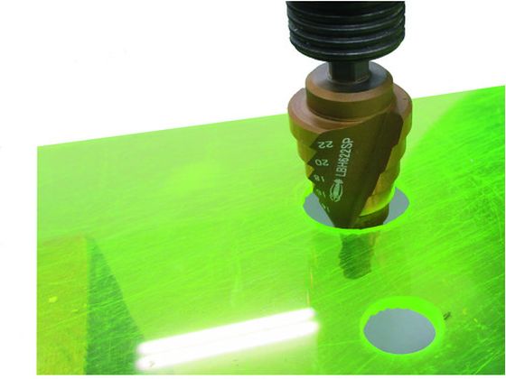 【レビュー投稿で100円OFFクーポン】【お取り寄せ】エレコム ガジェットポーチ 小型 軽量 ブラック ZSB-GP01PMBK PCバッグ キャリングバッグ PC パソコン 家電 cocodecow-10587123 ココデカウ サンプル画像3