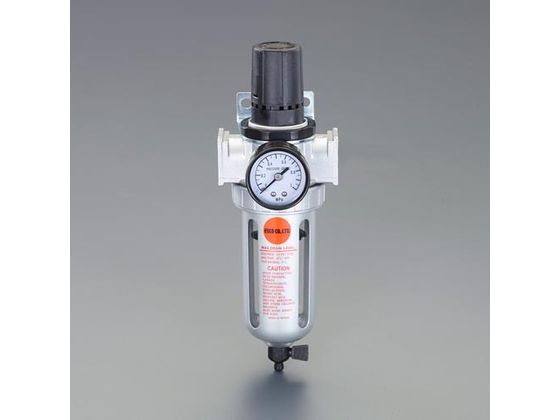 【仕様】●取付ねじ：Rc1／2”●最高使用圧力：1MPa●調整圧力範囲：0．05〜0．97MPa●使用温度：5〜60℃●重量：280g●排出方法：コック式●フィルター：5μm●面間：80mm【備考】※メーカーの都合により、パッケージ・仕様等は予告なく変更になる場合がございます。【検索用キーワード】エスコ　ESCO　えすこ　Rc1　2"エアーレギュレーター付フィルター　エアーレギュレーター付フィルターRc1　2"　空圧機器　F.R.Lユニット　作業用品・工具　生産加工用品　空圧・油圧機器　エアフィルタ　EA153AF-4B　EA153AF4B　4550061299937　R5588J