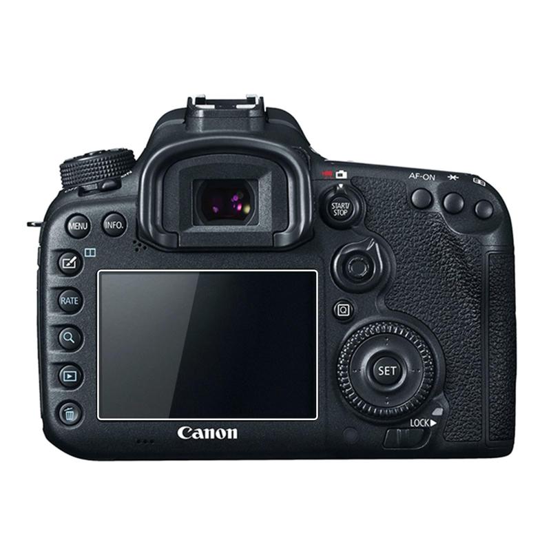 kinokoo 液晶保護フィルム CANON 7D Mark2 /6D Mark2専用 硬度9H 高透過率 耐指紋 気泡無し 強化ガラス 厚さ0.25mm 2枚セット クロス付き(7D2/6D2専用)対応機種: CANON EOS 7D Mark2 /6D Mark2 　セット内容：液晶保護フィルム2枚、クロス2枚、取付ツール2セット【表面硬度 9H】厚さ0.25mmのガラスフィルムです。鋭利なものが当たってもキズが付きにくい表面硬度9Hの強化ガラスが、ガラス表面を美しいまま保ち大切なカメラの液晶をキズから守ります。大切なカメラの液晶をキズから守ります。