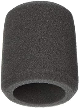 【中古】(非常に良い)SHURE A1WS ウインドスクリーン (シュア)【メーカー名】【メーカー型番】【ブランド名】SHURE ウインドスクリーン 【商品説明】SHURE A1WS ウインドスクリーン (シュア)・イメージと違う、必要でなくなった等、ご注文後のお客様都合のキャンセル・返品は一切お受けしておりません。 ・写真は代表画像であり実際の商品の状態とは異なる場合がありますのでご了承ください。 ・中古品は中古の特性上、使用に影響のない程度のキズ・汚れがある場合があります。 ・他モール併売品の為、在庫反映が遅れてしまう場合があります。完売の際はキャンセルのご連絡をさせて頂きますのでご了承ください。 ・商品名に「限定」「保証」等の記載がある場合でも特典や保証・ダウンロードコードは付いておりません。 【ご注文からお届けまで】 ・ご注文　: ご注文は24時間受け付けております ・注文確認：店舗より注文確認メールを送信します 　多モール併売の為、完売の場合はキャンセルのご連絡させて頂きます。 ・入金確認：決済の承認が完了した翌日よりお届けまで3〜7営業日程前後となります。納期に変更が生じた際はメールにてご確認メールをお送りいたします。 ・商品発送：出荷後に配送業者・追跡番号等をメールてにご連絡致します。離島、北海道、九州、沖縄は遅れる場合がございます。予めご了承下さい。 ※ご注文後、当店よりご注文内容についてご確認のメールをする場合がございます。期日までにご返信が無い場合キャンセルとさせて頂く場合がございますので予めご了承下さい。 【初期不良のご対応について 】 ・商品が到着致しましたらなるべくお早めに商品のご確認をお願いいたします。 ・中古品のため、輸送途中の衝撃等により予期せぬ不具合が出る場合があります。初期不良があった場合に限り、商品到着から7日間は返品及び交換を承ります。初期不良の場合はご購入履歴の「ショップへ問い合わせ」より不具合の内容をご連絡ください。 ご連絡をいただきましたら、交換もしくは返品方法についてご案内を差し上げます。ご連絡頂く前に商品をご返送いただきましてもお受け取りができずお客様の元へ返送されてしまう場合がありますので、ご了承くださいませ。 ご返送いただきました商品を確認致しましたら、ご注文キャンセル（ご返金）をさせて頂きます。0