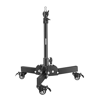 【中古】(非常に良い)Neewer ヘビーデューティーライトスタンド キャスター付き 最大高さ72CM 調整可能 折りたたみ式三脚スタンド 写真ホイールベーススタンド 写真ス 【中古】(非常に良い)Neewer ヘビーデューティーライトスタンド キャスター付き 最大高さ72CM 調整可能 折りたたみ式三脚スタンド 写真ホイールベーススタンド 写真ス