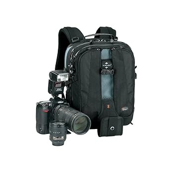 【中古】(未使用品)【国内正規品】Lowepro カメラリュック バーテックス 100AW 16L レインカバー PCスペース有 三脚取付可 ブラック 350184 【中古】(未使用品)【国内正規品】Lowepro カメラリュック バーテックス 100AW 16L レインカバー PCスペース有 三脚取付可 ブラック 350184