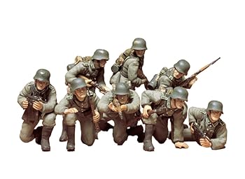 【中古】タミヤ(TAMIYA) 1／35 ミリタリーミニチュアシリーズ No.61 ドイツ陸軍 歩兵 進撃 セット プラ..