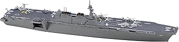 【中古】ハセガワ 1／700 ウォーターラインシリーズ 海上自衛隊 ヘリコプター搭載護衛艦 かが プラモデ..