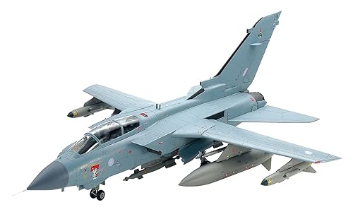 Plastic Model - 【中古】タミヤ 1／32 スケール特別企画 イタレリシリーズ イギリス軍 トーネード GR.4 (パイロット人形付) プラモデル 25425 25425-000