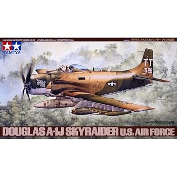 【中古】(非常に良い)タミヤ 1/48 傑作機シリーズ スカイレイダー アメリカ空軍【メーカー名】【メーカー型番】【ブランド名】タミヤ(TAMIYA) 飛行機・ヘリコプター 【商品説明】タミヤ 1/48 傑作機シリーズ スカイレイダー アメリカ空軍組み立て、塗装が必要なプラモデル。別途、工具、塗料等が必要。初期不良に関する返品 商品到着から7日間以内に初期不良が発生した場合のみ、返品をお受けいたします。 お客様都合のキャンセル・返品 イメージと異なる、必要でなくなった等の理由によるキャンセル・返品は一切お受けしておりません。 付属品に関する確認 中古品は基本的に説明書、外箱、ドライバーインストール用CD-ROMは付属しておりません。 特にレンタル落ちの商品には、収納BOXや特典類など一切の付属品がないことをご理解ください。 また、商品名に「限定」や「保証」と記載があっても、特典や保証、ダウンロードコードは含まれておりません。 掲載内容と付属品が異なる場合、受注前に内容確認のメールをお送りいたします。 商品画像について 掲載されている写真は代表画像です。実際の商品とは異なる場合がありますので、予めご了承ください。 中古品の状態 中古品はキズや汚れがある場合がありますので、その点をご理解いただける方のみご購入ください。 在庫状況について 他のモールでも販売しているため、ご注文のタイミングによっては商品がご用意できない場合があります。 その場合、キャンセルのご連絡をさせていただきます。 上記ご理解の上、お買い求めいただけますようお願い申し上げます。 ご注文からお届けまで1．ご注文　　ご注文は24時間受け付けております 2．注文確認ご注文後、注文確認メールを送信します 3．在庫確認　多モールでも併売の為、在庫切れの場合はご連絡させて頂きます。　 ※中古品は受注後に、再メンテナンス、梱包しますのでお届けまで4〜10営業日程度とお考え下さい。 4．入金確認　前払い決済をご選択の場合、ご入金確認後に商品確保・配送手配を致します。 5．出荷 　配送準備が整い次第、出荷致します。配送業者、追跡番号等の詳細をメール送信致します。 6．到着　出荷後、1〜3日後に商品が到着します。 　※離島、北海道、九州、沖縄は遅れる場合がございます。予めご了承下さい。0