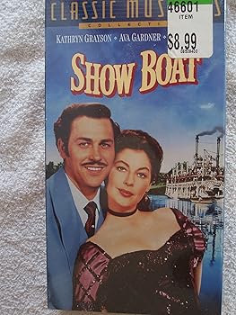 【中古】Show Boat (1951) [VHS]【メーカー名】【メーカー型番】【ブランド名】ワーナーホームビデオ ミュージカル Grayson: Artist; Gardner: Artist; Keel: Artist; Warfield: Artist【商品説明】Show Boat (1951) [VHS]初期不良に関する返品 商品到着から7日間以内に初期不良が発生した場合のみ、返品をお受けいたします。 お客様都合のキャンセル・返品 イメージと異なる、必要でなくなった等の理由によるキャンセル・返品は一切お受けしておりません。 付属品に関する確認 中古品は基本的に説明書、外箱、ドライバーインストール用CD-ROMは付属しておりません。 特にレンタル落ちの商品には、収納BOXや特典類など一切の付属品がないことをご理解ください。 また、商品名に「限定」や「保証」と記載があっても、特典や保証、ダウンロードコードは含まれておりません。 掲載内容と付属品が異なる場合、受注前に内容確認のメールをお送りいたします。 商品画像について 掲載されている写真は代表画像です。実際の商品とは異なる場合がありますので、予めご了承ください。 中古品の状態 中古品はキズや汚れがある場合がありますので、その点をご理解いただける方のみご購入ください。 在庫状況について 他のモールでも販売しているため、ご注文のタイミングによっては商品がご用意できない場合があります。 その場合、キャンセルのご連絡をさせていただきます。 上記ご理解の上、お買い求めいただけますようお願い申し上げます。 ご注文からお届けまで1．ご注文　　ご注文は24時間受け付けております 2．注文確認ご注文後、注文確認メールを送信します 3．在庫確認　多モールでも併売の為、在庫切れの場合はご連絡させて頂きます。　 ※中古品は受注後に、再メンテナンス、梱包しますのでお届けまで4〜10営業日程度とお考え下さい。 4．入金確認　前払い決済をご選択の場合、ご入金確認後に商品確保・配送手配を致します。 5．出荷 　配送準備が整い次第、出荷致します。配送業者、追跡番号等の詳細をメール送信致します。 6．到着　出荷後、1〜3日後に商品が到着します。 　※離島、北海道、九州、沖縄は遅れる場合がございます。予めご了承下さい。【ご注意】中古品につき、説明文に「特典あり」の記載があっても、特典は付属しません。ご了承ください。