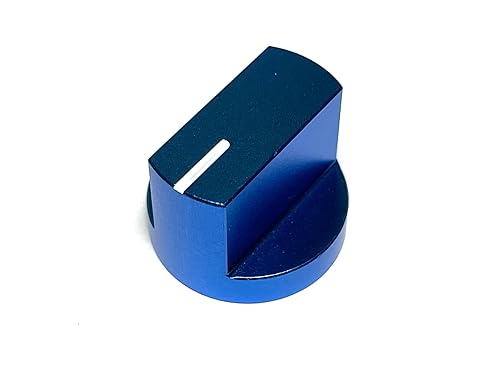 【中古】(非常に良い)アルミニウム コントロールノブ (Blue)【メーカー名】【メーカー型番】【ブランド名】Repair Garage エフェクターノブ 【商品説明】アルミニウム コントロールノブ (Blue)高級感のある、アルミ製メタルノブ高さ：14.6mm 幅：19mm 対応シャフト: φ6 - φ6.351.5mmのレンチで固定します初期不良に関する返品 商品到着から7日間以内に初期不良が発生した場合のみ、返品をお受けいたします。 お客様都合のキャンセル・返品 イメージと異なる、必要でなくなった等の理由によるキャンセル・返品は一切お受けしておりません。 付属品に関する確認 中古品は基本的に説明書、外箱、ドライバーインストール用CD-ROMは付属しておりません。 特にレンタル落ちの商品には、収納BOXや特典類など一切の付属品がないことをご理解ください。 また、商品名に「限定」や「保証」と記載があっても、特典や保証、ダウンロードコードは含まれておりません。 掲載内容と付属品が異なる場合、受注前に内容確認のメールをお送りいたします。 商品画像について 掲載されている写真は代表画像です。実際の商品とは異なる場合がありますので、予めご了承ください。 中古品の状態 中古品はキズや汚れがある場合がありますので、その点をご理解いただける方のみご購入ください。 在庫状況について 他のモールでも販売しているため、ご注文のタイミングによっては商品がご用意できない場合があります。 その場合、キャンセルのご連絡をさせていただきます。 上記ご理解の上、お買い求めいただけますようお願い申し上げます。 ご注文からお届けまで1．ご注文　　ご注文は24時間受け付けております 2．注文確認ご注文後、注文確認メールを送信します 3．在庫確認　多モールでも併売の為、在庫切れの場合はご連絡させて頂きます。　 ※中古品は受注後に、再メンテナンス、梱包しますのでお届けまで4〜10営業日程度とお考え下さい。 4．入金確認　前払い決済をご選択の場合、ご入金確認後に商品確保・配送手配を致します。 5．出荷 　配送準備が整い次第、出荷致します。配送業者、追跡番号等の詳細をメール送信致します。 6．到着　出荷後、1〜3日後に商品が到着します。 　※離島、北海道、九州、沖縄は遅れる場合がございます。予めご了承下さい。【ご注意】中古品につき、説明文に「特典あり」の記載があっても、特典は付属しません。ご了承ください。