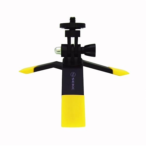【中古】(未使用品)SEKC ミニ三脚 スマートフォン、ウェアラブルカメラ用 ゴープロ SE-PT5YL【メーカー名】【メーカー型番】【ブランド名】セクシー (SEKC) 卓上三脚・ミニ三脚 【商品説明】SEKC ミニ三脚 スマートフォン、ウェアラブルカメラ用 ゴープロ SE-PT5YLポケットに収納できるミニポータブル三脚は（収納後わずか16.2cm)。手で持つ場合と異なり、手ブレを抑え安定した撮影が可能です。三脚の足は折り畳み可能、多用途に使用でき、軽量で携帯性に優れています。重さは25.8ですが、しかも重量500gに耐えられます。コンパクトに折りたためるので、旅行などに出かける際も荷物の邪魔にならず手軽に持ち運べます。初期不良に関する返品 商品到着から7日間以内に初期不良が発生した場合のみ、返品をお受けいたします。 お客様都合のキャンセル・返品 イメージと異なる、必要でなくなった等の理由によるキャンセル・返品は一切お受けしておりません。 商品画像について 掲載されている写真は代表画像です。実際の商品とは異なる場合がありますので、予めご了承ください。 在庫状況について 他のモールでも販売しているため、ご注文のタイミングによっては商品がご用意できない場合があります。 その場合、キャンセルのご連絡をさせていただきます。 上記ご理解の上、お買い求めいただけますようお願い申し上げます。 ご注文からお届けまで1．ご注文　　ご注文は24時間受け付けております 2．注文確認ご注文後、注文確認メールを送信します 3．在庫確認　多モールでも併売の為、在庫切れの場合はご連絡させて頂きます。　 ※中古品は受注後に、再メンテナンス、梱包しますのでお届けまで4〜10営業日程度とお考え下さい。 4．入金確認　前払い決済をご選択の場合、ご入金確認後に商品確保・配送手配を致します。 5．出荷 　配送準備が整い次第、出荷致します。配送業者、追跡番号等の詳細をメール送信致します。 6．到着　出荷後、1〜3日後に商品が到着します。 　※離島、北海道、九州、沖縄は遅れる場合がございます。予めご了承下さい。【ご注意】中古品につき、説明文に「特典あり」の記載があっても、特典は付属しません。ご了承ください。