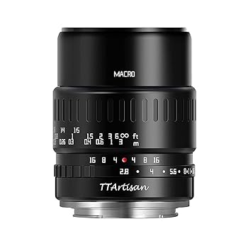 【中古】(未使用品)TTArtisan 40mm f/2.8 MACRO Xマウント 単焦点レンズ APS-C (国内正規品・メーカー2年保証付) 富士フイルムX マニュアルフォーカス マクロレンズ ミラーレスカメラ用 コンパクト 軽量 高倍率撮影 ポートレート/昆虫/花/静物撮影対応 ブラック 銘匠光学【メーカー名】【メーカー型番】【ブランド名】TTARTISAN 14616579051 【商品説明】TTArtisan 40mm f/2.8 MACRO Xマウント 単焦点レンズ APS-C (国内正規品・メーカー2年保証付) 富士フイルムX マニュアルフォーカス マクロレンズ ミラーレスカメラ用 コンパクト 軽量 高倍率撮影 ポートレート/昆虫/花/静物撮影対応 ブラック 銘匠光学型番：40mm f/2.8C X (B)レンズマウント：富士フイルムX / 焦点距離：40mm（35mm判換算：60mm相当） / フォーカス：MF（マニュアルフォーカス） / レンズ構成：7群8枚（特殊低分散レンズ2枚、高屈折低分散レンズ3枚）/ 対応撮像画面サイズ：APS-C最短撮影距離：約0.17m / 絞り：F2.8-F16 / 絞り羽根：11枚 / フィルター径：52mm / サイズ：Φ約62mm×約74mm（マウント部除く）/ 質量：約370g備考：ご使用時にはカメラの「メニュー」-「レンズなしレリーズ」を「ON」にしてください。※カメラの機種により「レンズなしレリーズ」の設定階層が違う場合がございます。各カメラの取扱説明書をご覧になり設定を行ってください。注意事項：製品のデザインが予告なく変更する場合がありますのでご了承ください。　/　メーカー保証：2年間(自然故障が対象)初期不良に関する返品 商品到着から7日間以内に初期不良が発生した場合のみ、返品をお受けいたします。 お客様都合のキャンセル・返品 イメージと異なる、必要でなくなった等の理由によるキャンセル・返品は一切お受けしておりません。 商品画像について 掲載されている写真は代表画像です。実際の商品とは異なる場合がありますので、予めご了承ください。 在庫状況について 他のモールでも販売しているため、ご注文のタイミングによっては商品がご用意できない場合があります。 その場合、キャンセルのご連絡をさせていただきます。 上記ご理解の上、お買い求めいただけますようお願い申し上げます。 ご注文からお届けまで1．ご注文　　ご注文は24時間受け付けております 2．注文確認ご注文後、注文確認メールを送信します 3．在庫確認　多モールでも併売の為、在庫切れの場合はご連絡させて頂きます。　 ※中古品は受注後に、再メンテナンス、梱包しますのでお届けまで4〜10営業日程度とお考え下さい。 4．入金確認　前払い決済をご選択の場合、ご入金確認後に商品確保・配送手配を致します。 5．出荷 　配送準備が整い次第、出荷致します。配送業者、追跡番号等の詳細をメール送信致します。 6．到着　出荷後、1〜3日後に商品が到着します。 　※離島、北海道、九州、沖縄は遅れる場合がございます。予めご了承下さい。【ご注意】中古品につき、説明文に「特典あり」の記載があっても、特典は付属しません。ご了承ください。