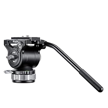 【中古】レオフォト BV-15 ビデオ雲台 プレート付属【メーカー名】【メーカー型番】【ブランド名】leofoto 雲台・ヘッド 【商品説明】レオフォト BV-15 ビデオ雲台 プレート付属高さ：130mm　幅：98mm　最大幅：(本体＋クランプノブ＋パン棒)122mm／(本体＋クランプノブ)117mm　奥行：100mm　三脚取付ベース径：70mm　カウンターバランス：2-3kg　耐荷重量：10kg　重量：1,300g　クランプ操作：スクリューノブ　付属プレート：PU-100D　三脚取付ネジ：UNC 3/8インチ(太ネジ)※ご購入前にご確認ください ・中古品のため、状態や付属品に個体差がございます ・お客様都合による返品・キャンセルはお受けしておりません ・当店は複数モールで在庫を共有しているため、タイミングにより欠品となる場合がございます ■ 安心してご購入いただくために 当店では、商品を一点ずつ検品・動作確認のうえ出荷しております。 中古品ではございますが、できる限り安心してご使用いただける状態でお届けできるよう努めております。 ■ 付属品について 中古品のため、説明書・外箱・CD-ROM等は付属しない場合がございます。 また、商品名に「限定」や「保証」と記載があっても、特典や保証、ダウンロードコードは付属いたしません。 レンタル落ち商品につきましては、収納BOX・DVDケースもないものとしてお考えください。 掲載内容と付属品が異なる場合、受注前に内容確認のメールをお送りいたします。 ■ 商品画像について 掲載画像はイメージ画像または代表画像を使用しておりますので、あらかじめご了承ください。 ■ 商品の状態について 中古品のため、キズ・汚れ・使用感等がある場合がございます。あらかじめご理解のうえご購入をお願いいたします。 ■ 在庫について ご注文のタイミングにより、在庫切れとなる場合がございます。その際は誠に恐縮ですが、キャンセルのご案内を差し上げる場合がございます。 ■ ご注文からお届けまで 1．ご注文 ご注文は24時間受け付けております。 2．ご注文確認 ご注文後、当店より確認メールをお送りいたします。 3．在庫確認・出荷準備 当店では複数モールで併売しているため、ご注文後に在庫確認を行っております。 また、中古品は再点検・メンテナンス・梱包を行うため、発送まで4〜10営業日ほどお時間をいただきます。 4．出荷 発送後、配送業者および追跡番号をご案内いたします。 5．お届け 出荷後、通常1〜3日程度で到着いたします。 ※北海道・沖縄・離島はお時間をいただく場合がございます。 ■ 返品・キャンセルについて 【初期不良について】 商品到着後7日以内にご連絡いただいた場合に限り、返品・返金または交換対応をいたします。 【お客様都合による返品・キャンセル】 イメージ違い・不要になった等の理由による返品・キャンセルはお受けしておりません。【ご注意】中古品につき、説明文に「特典あり」の記載があっても、特典は付属しません。ご了承ください。