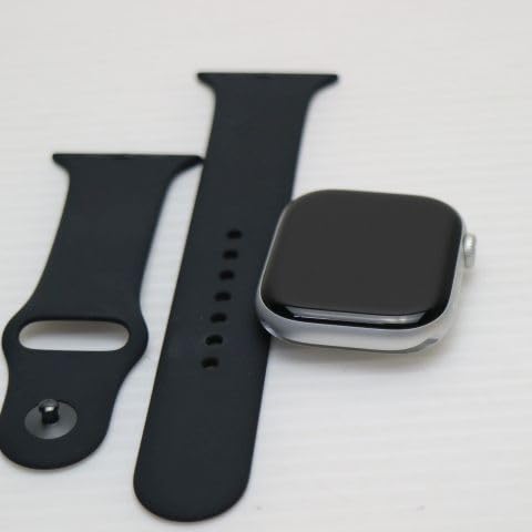 【中古】(未使用品)【整備済み品】Apple Watch Series 10 (GPSモデル) - 46mm シルバーアルミニウムケース バンド無し【メーカー名】【メーカー型番】【ブランド名】Apple(アップル) スマートウォッチ 【商品説明】【整備済み品】Apple Watch Series 10 (GPSモデル) - 46mm シルバーアルミニウムケース バンド無しSeries 10は、Apple Watch史上最も大きなスクリーン領域を持っています。Series 3と比べて最大75%、Series 4、5、6、SEと比べて最大30%も広くなりました。より多くの情報で、より多くのことをこなせます。睡眠もApple Watchにおまかせ。就寝前の習慣を設定したり、あなたの睡眠を記録するためのサポートをします。レム睡眠、コア睡眠、深い睡眠の長さも、目が覚めそうになったタイミングも一目瞭然。たった8分間充電するだけで、8時間の睡眠を記録できま?す?。心臓の健康に耳をすます。Apple Watch Series 10は、心電図アプリで第I誘導心電図に類似した心電図を作成?6。心拍数アプリでは、高心拍数と低心拍数、不規則な心拍リズムの通知を受け取れま?す。Series 10は、完璧なフィットネスパートナーです。毎日をアクティブに過ごせるように、あなたを励ましたり、あらゆるワークアウトを記録したり、必要な測定値を表示しま?す?。 エクササイズが選び放題。ランニングや筋力トレーニングから、ピラティスやダンスまで。Apple Watchはたくさんのワークアウトと、あなたが気になるあらゆる測定値を届けま?す?。Series 10のケースは、100%再生アルミニウムまたは95%再生チタニウム製。今年から、どの素材や仕上げを選んでもカーボンニュートラルなApple Watchを構成できるようになりまし?た?。あなたのApple Watchがパスコードでロックされている時、あなたの健康データは暗号化されてデバイス上にとどまります。あなたの許可なしで誰かと共有されることは絶対にありませ?ん?。初期不良に関する返品 商品到着から7日間以内に初期不良が発生した場合のみ、返品をお受けいたします。 お客様都合のキャンセル・返品 イメージと異なる、必要でなくなった等の理由によるキャンセル・返品は一切お受けしておりません。 商品画像について 掲載されている写真は代表画像です。実際の商品とは異なる場合がありますので、予めご了承ください。 在庫状況について 他のモールでも販売しているため、ご注文のタイミングによっては商品がご用意できない場合があります。 その場合、キャンセルのご連絡をさせていただきます。 上記ご理解の上、お買い求めいただけますようお願い申し上げます。 ご注文からお届けまで1．ご注文　　ご注文は24時間受け付けております 2．注文確認ご注文後、注文確認メールを送信します 3．在庫確認　多モールでも併売の為、在庫切れの場合はご連絡させて頂きます。　 ※中古品は受注後に、再メンテナンス、梱包しますのでお届けまで4〜10営業日程度とお考え下さい。 4．入金確認　前払い決済をご選択の場合、ご入金確認後に商品確保・配送手配を致します。 5．出荷 　配送準備が整い次第、出荷致します。配送業者、追跡番号等の詳細をメール送信致します。 6．到着　出荷後、1〜3日後に商品が到着します。 　※離島、北海道、九州、沖縄は遅れる場合がございます。予めご了承下さい。【ご注意】中古品につき、説明文に「特典あり」の記載があっても、特典は付属しません。ご了承ください。