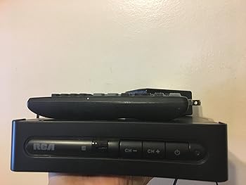 【中古】(非常に良い)RCA digital-to-analongコンバータボックス( stb7766g1 C )