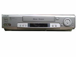 【中古】SONY VHSビデオデッキ SLV-R300 1