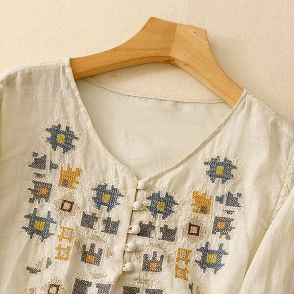 オリエンタル 刺繍 いっぱい コットン Tシャツ トップス （ ピンク ） 七分袖 春 夏 梅雨 肌寒 冷房 冷え くすみカラー 春 梅雨 夏 春夏 SS 対策 コスパ コーデ力 着回し 日常 おしゃれ オシャレ 20代 30代 40代 チロリアン 刺繍 刺しゅう