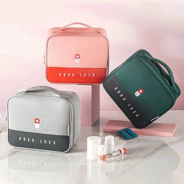 救急箱 大容量 遮光 使いやすい持ち手 救急ポーチ 薬ケース 携帯用 小物入れ 整理 手提げ 応急処理バッグ