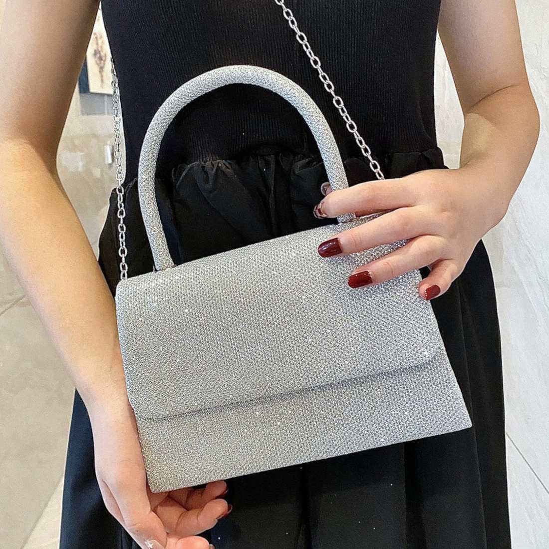 雑貨 小物 華やかなフォーマルシーン パーティー 結婚式 謝恩会 フォーマル 成人式 卒業式 入学式 スパンコール ディナー ドレス