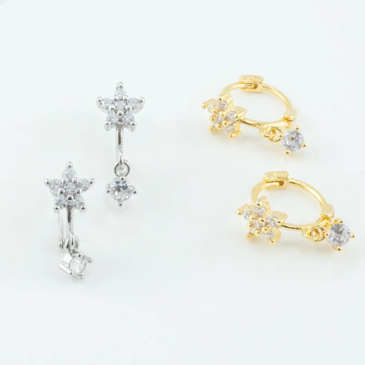 ピアス フープピアス 花モチーフ 揺れるピアス キャッチレス フラワー ギフト かわいい シルバー ゴー..