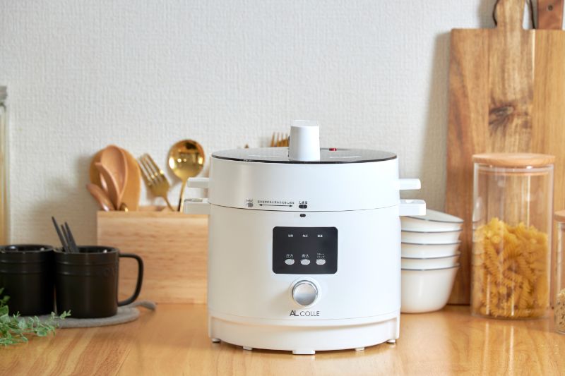 アルコレ 電気圧力鍋『らくなべ』 APC-T120 ホワイト 正規品 便利 自動調理 電気鍋...