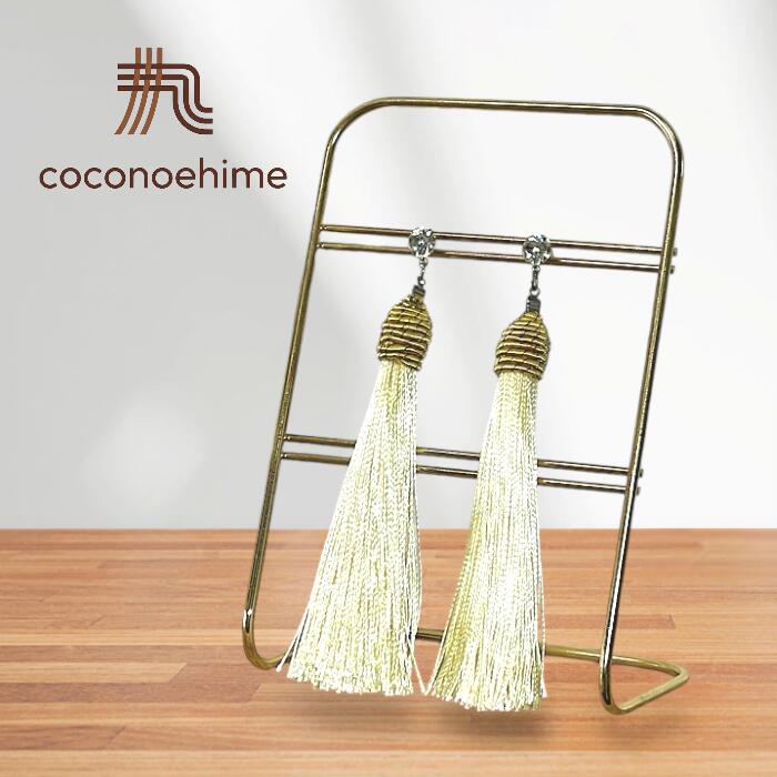 タッセルピアスアクセサリー ピアス イヤリング タッセル フリンジ ストーン 旅行 パーティー 同窓会 食事会 誕生日 記念日 プレゼント ギフト シンプル ア...