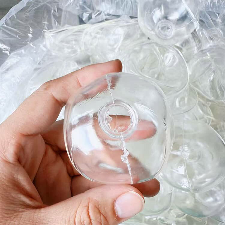 TPR素材 スクイーズの皮 もちもち ぷにぷに DIYスクイーズ フルーツモチーフ ジェル 手作りスクイーズキット 透明タイプ 桃型 9個セット 感触おもちゃ 中身を入れて作れる オリジナルスクイーズ制作 9個セット ビーズ ラメ対応 ハンドメイド素材 握る玩具 coconut1992-10004779 ココナッツカンパニー サンプル画像3