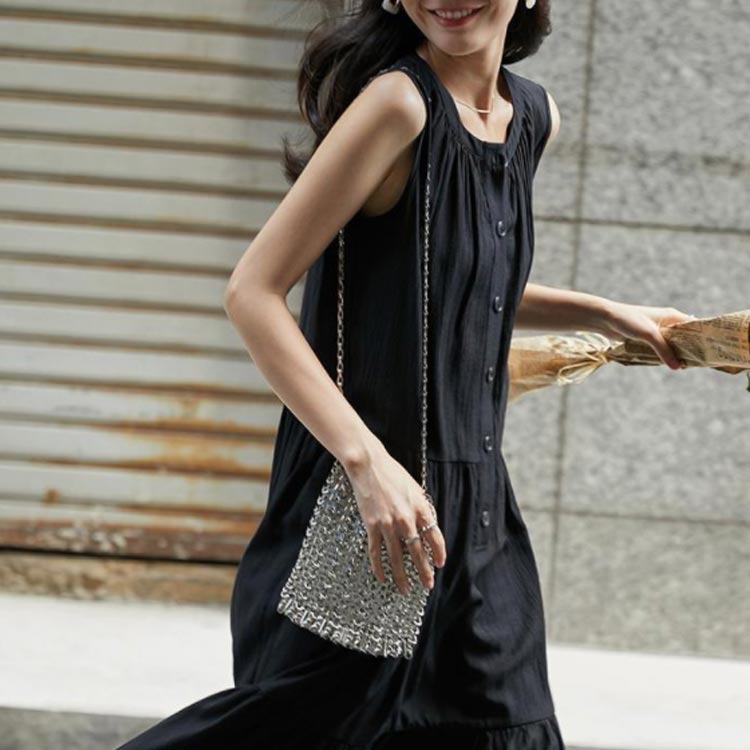 ワンピース レディース シャツワンピース ギャザーワンピース フレアワンピース Aライン ティアードワンピース ロングワンピ ノースリーブ 袖なし 夏服 ゆったり ノースリーブロングシャツワンピース 黒 ブラック 体型カバー