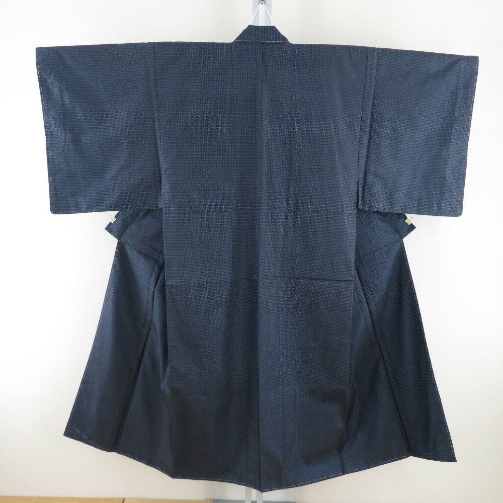 男着物 大島紬 亀甲 アンサンブル 袷 紺色 正絹 男性用きもの メンズ 仕立て上がり 和服 男物 カジュアル 身丈137cm【中古】