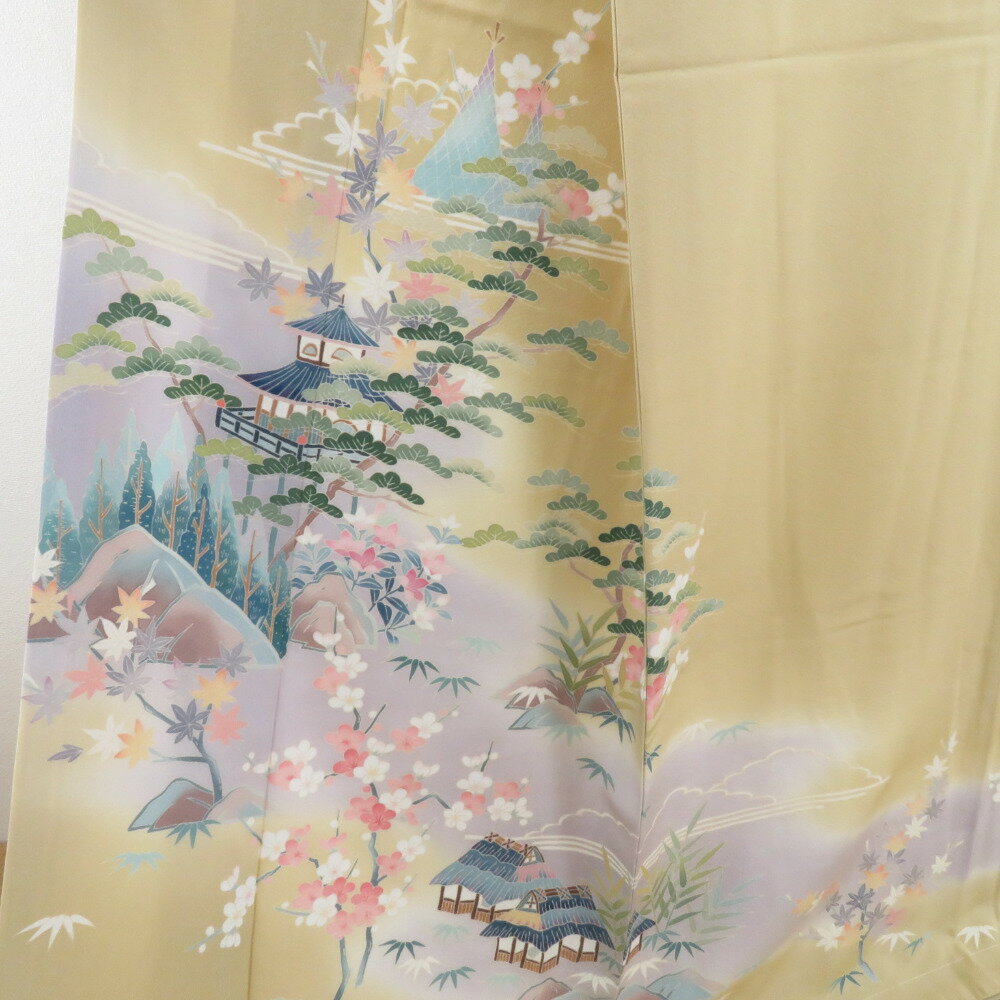 本加賀友禅 訪問着 奥田勝将 建物に草花文様 黄土色 作家物 落款入 証紙付き 正絹 袷 広衿 一つ紋 五三桐 フォーマル 本場加賀友禅染 身丈159cm【中古】