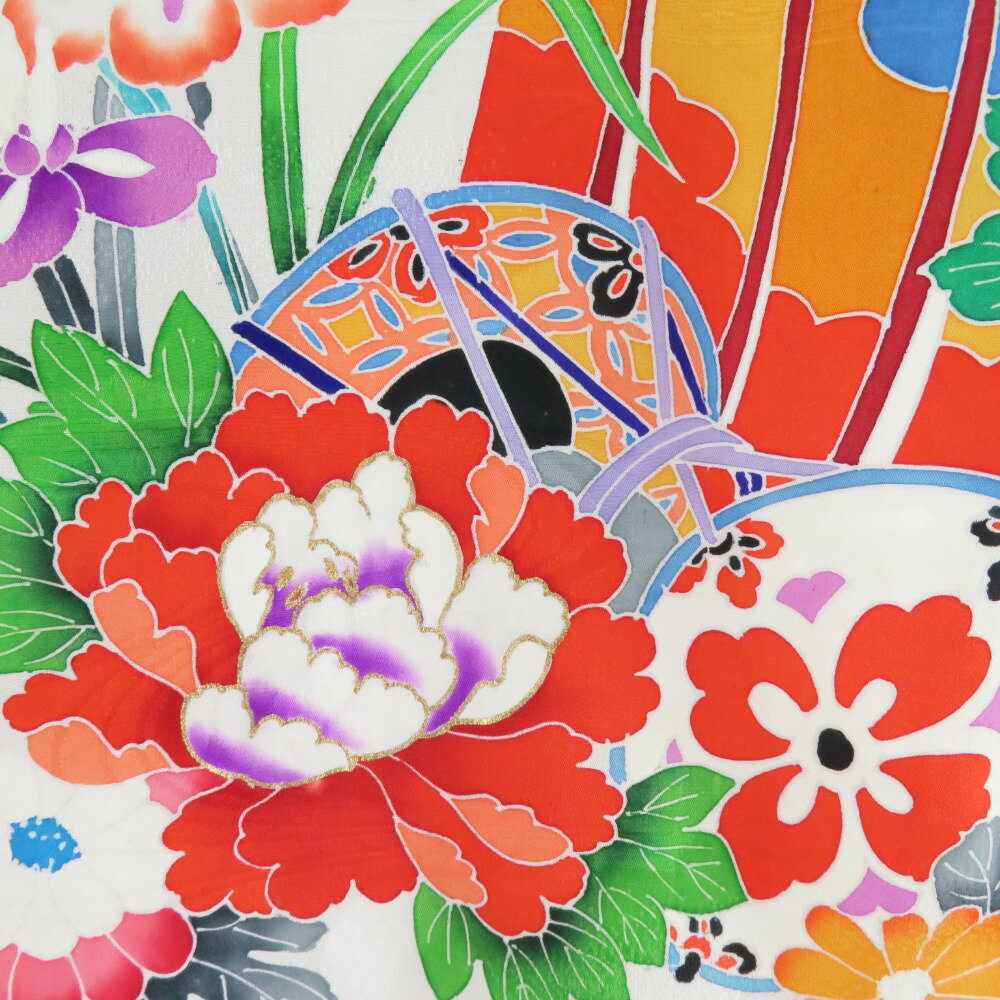 子供着物 女の子用 一つ身 正絹 赤色x白色x多色 絞り 鼓に花々紋様 フォーマル 女児 七五三 祝着 子供きもの 身丈96cm【中古】