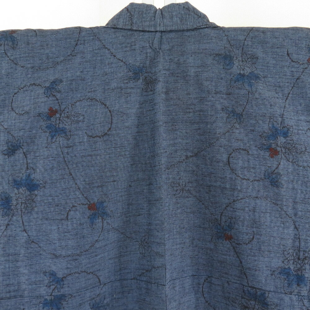 紬着物 紺色x赤色 花模様 正絹 袷 バチ衿 カジュアル 仕立て上がり着物 身丈157cm【中古】