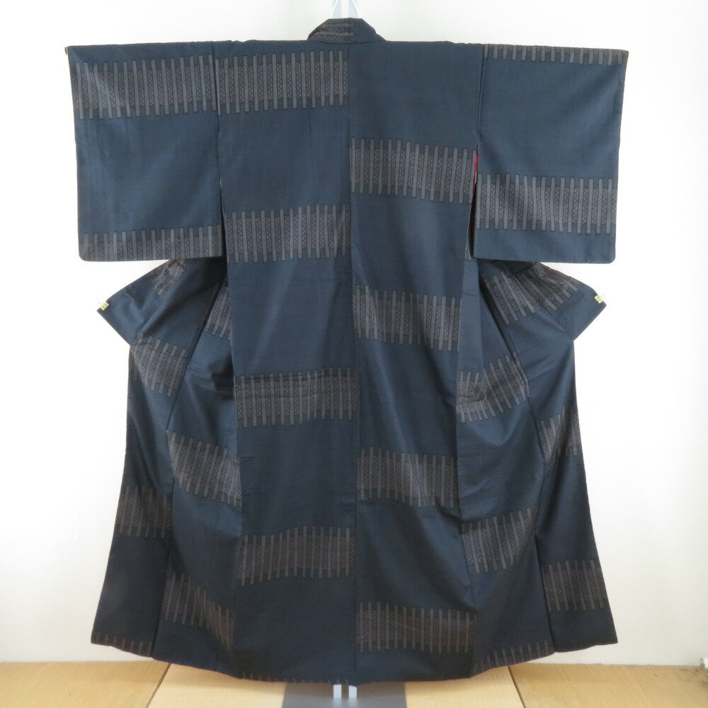 愛*ん様 新品　美品　袷　正絹　紅型　小紋　フルセット4点　身丈160 裄丈68 リサイクル着物】色打掛 正絹 Sランク 身丈186cm 裄丈66cm 唐織