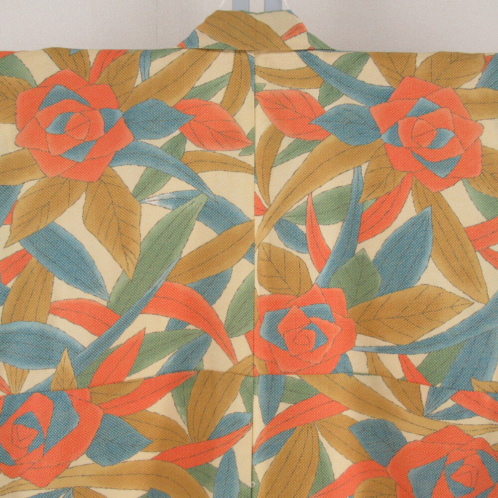 小紋 ポリエステル 袷 黄色xオレンジ色x緑色 薔薇模様 バチ衿 仕立て上がり 身丈155cm【中古】