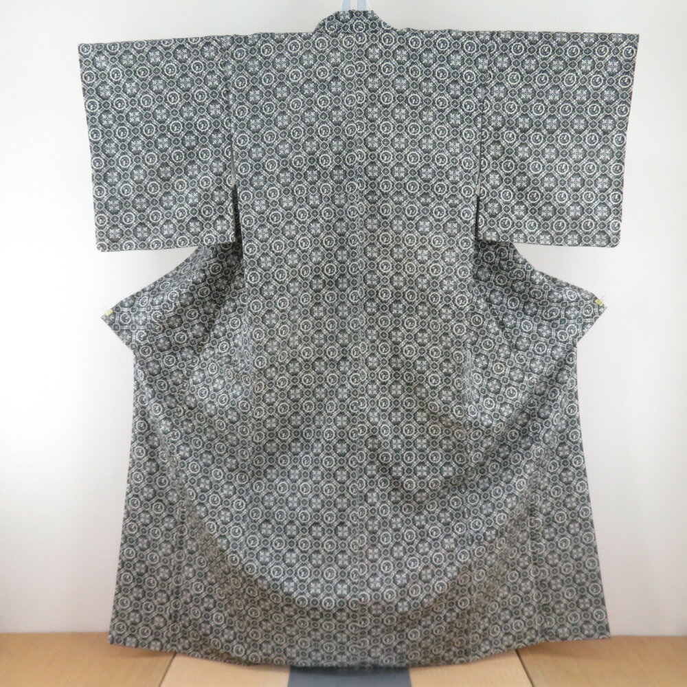Kimono - 小紋 白x黒x灰色x深緑 鳥紋模様 正絹 広衿 仕立て上がり着物 身丈160cm【中古】