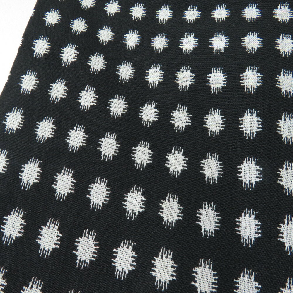 紬 着物 アンティーク 御召 ドット柄 黒色 袷 バチ衿 正絹 昭和レトロ 昔着物 身丈150cm【中古】