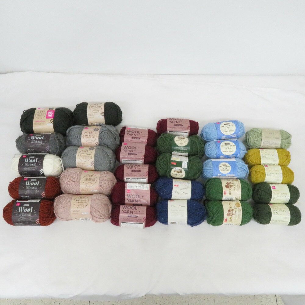 【福袋】DAISO (ダイソー) 毛糸 30玉 アソートセット ウール アクリル ポリエステル など 秋冬おまとめ【中古】