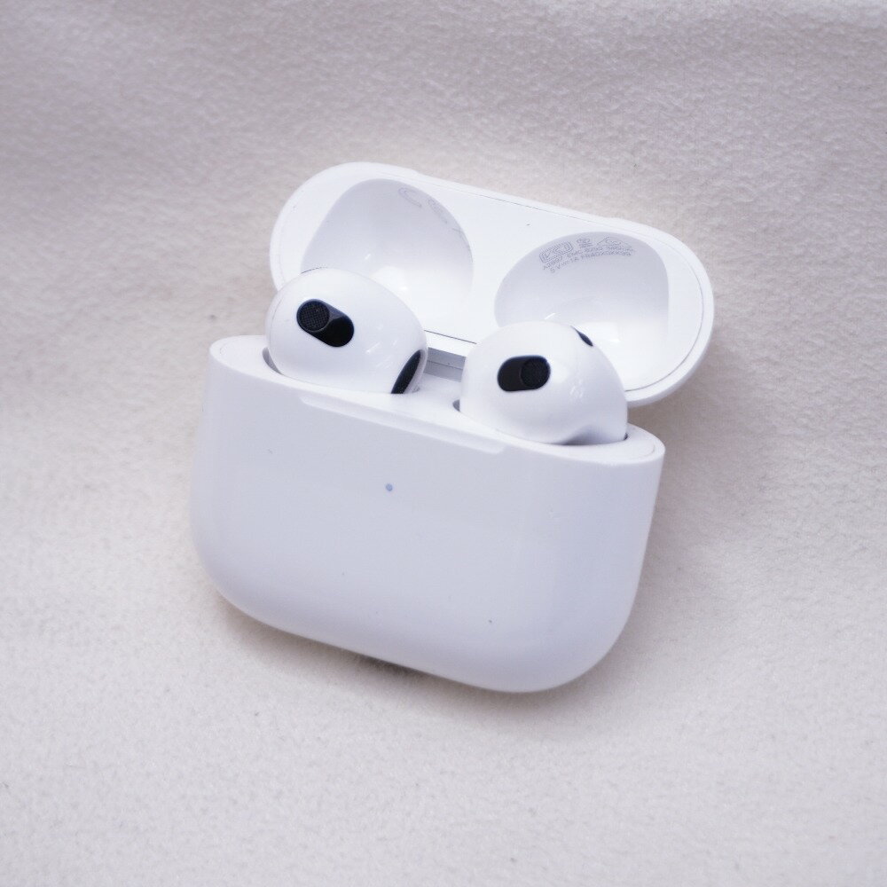楽天市場】lightning充電ケース付きairpods(第3世代)の通販
