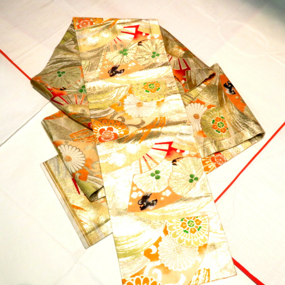 Round Sash - 丸帯 アンティーク帯 昔丸帯 絹 金銀×多色 扇 花々文様 全通柄 昔帯 レトロモダン 明治・大正ロマン 長さ394cm【中古】