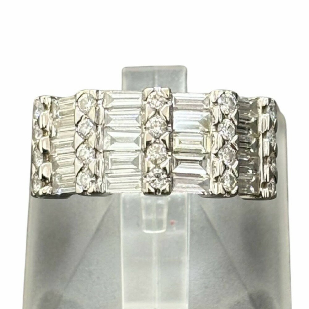 商品コードcf11068 アイテムリング・指輪 対象レディース サイズ リングサイズ：13号 素材 K18ホワイトゴールド 保証期間初期不良(到着から1週間)のみ 商品状態 状態ランク 5：目立った傷や汚れなし 全体 綺麗な中古のお品物にな...