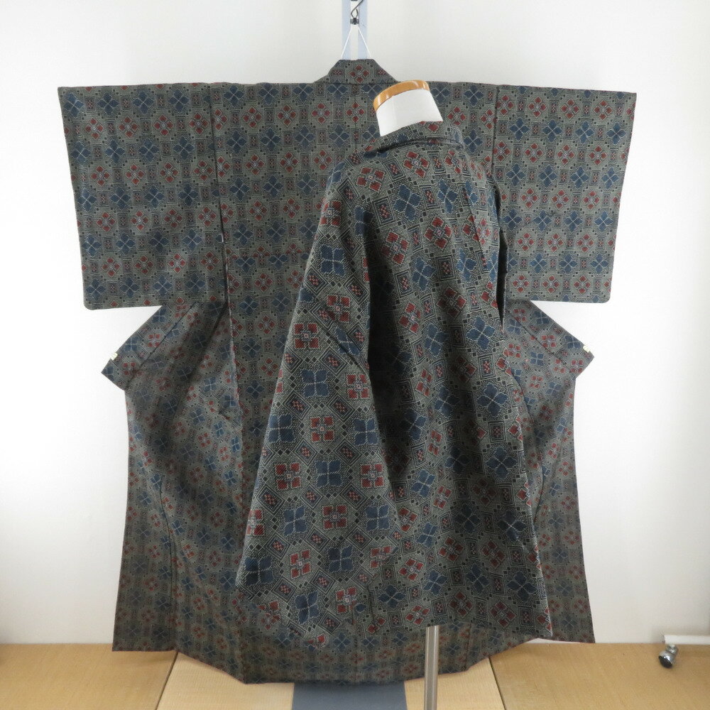 ウール着物 アンサンブル 着物と羽織2点セット 単衣 黒色x灰色x紺色xオレンジ色 幾何学模様 バチ衿 カジュアルきもの 普段着物 仕立て上がり 身丈160cm