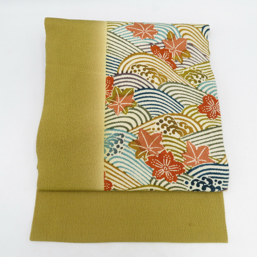 Nagoya Sash - 名古屋帯 染め模様 縮緬 辛子色x多色 波に桜と紅葉文様 全通柄 正絹 カジュアル 着物帯 長さ362cm【中古】
