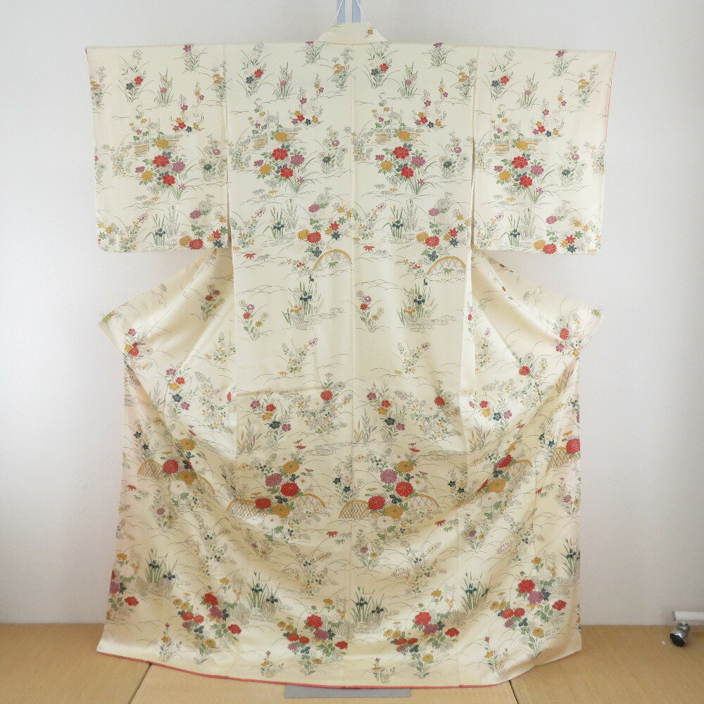 小紋 逸品 身丈168cm 裄丈66cm 正絹 【中古】 小紋 身丈168cm 裄66cm レディース 袷 花柄 裄長 裄M-Lサイズ 秋冬春用