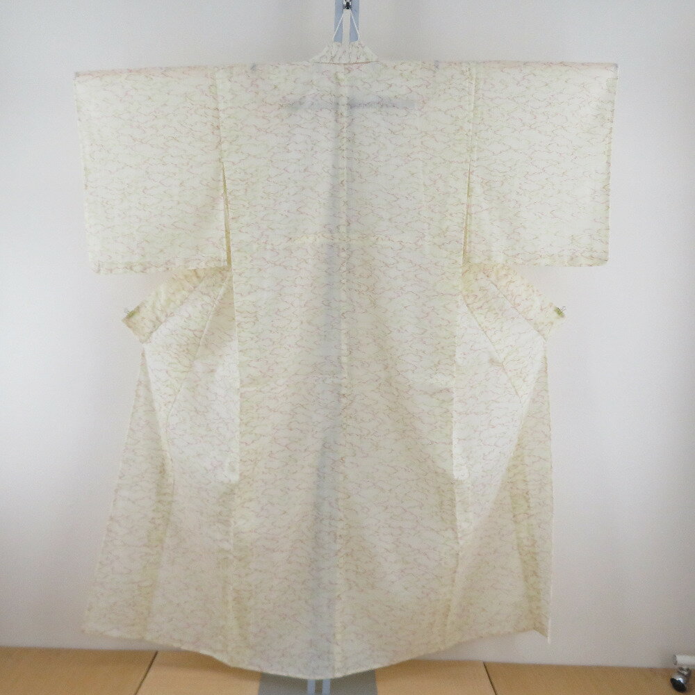 Summer Wear - 夏着物 単衣 クリーム色x多色 雲取り模様 カジュアル 広衿 仕立て上がり 身丈153cm【中古】
