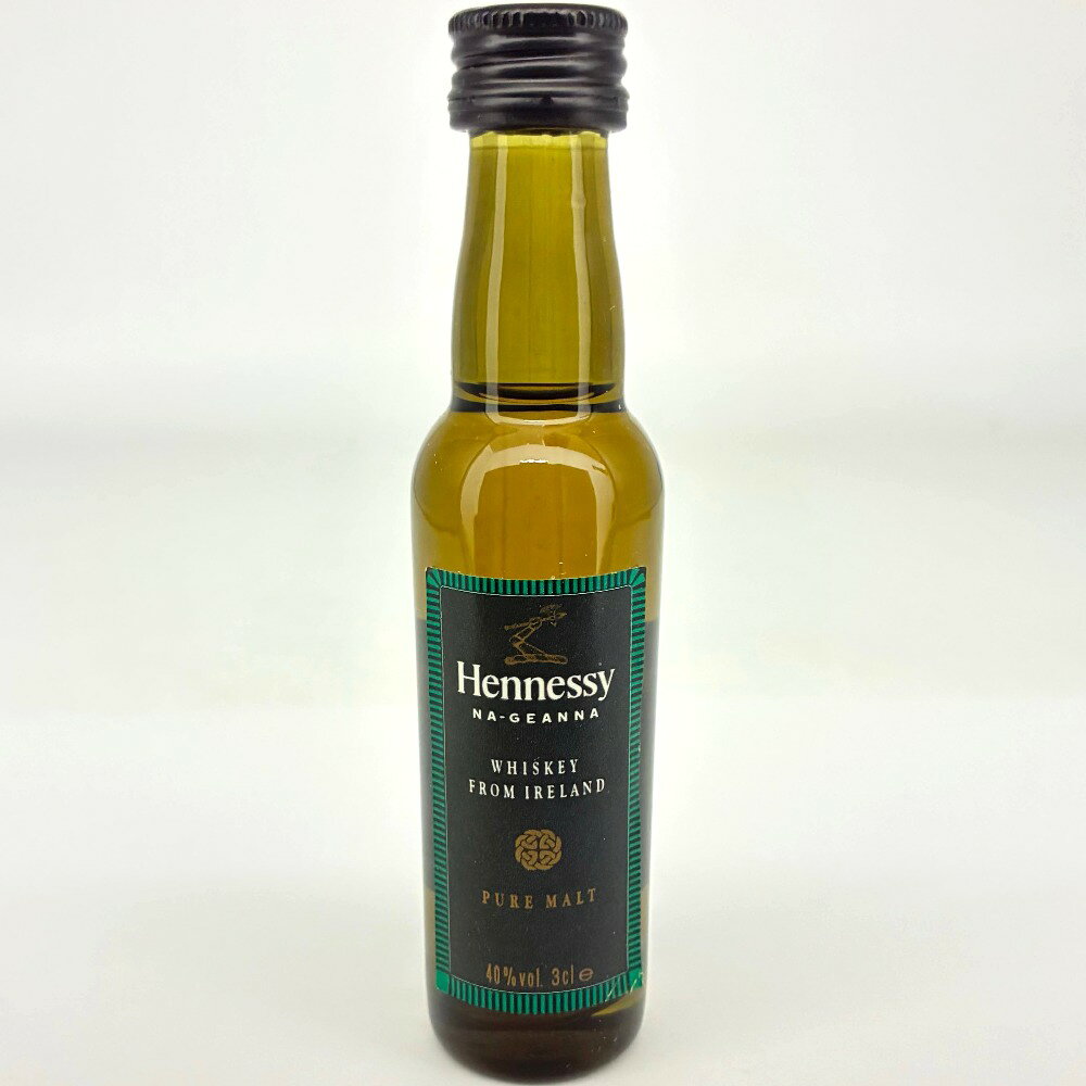 商品コードcf11689 アイテムウイスキー ブランドHennessy (ヘネシー) サイズ 液体容量30ml アルコール度数40％ 保証期間保証対象外(返金・交換不可) 商品状態 状態ランク S：未着用品・未使用品 全体 澱 液量の状態は良好です。 キャップ歪みがございますがルーペにて未開栓と確認しております。 20歳以上の年齢を確認できない場合は酒類を販売いたしません。 この商品は古酒のため、沈殿物や浮遊物等が生じている場合があります。中身、コルク等の保証はできませんのでご了承ください。 画像に映っているものがすべてです。