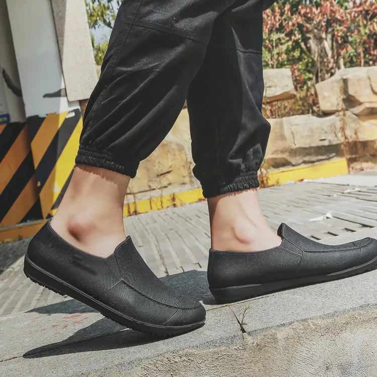 レインシューズ メンズ 雨靴 防水シューズ レインブーツ フラットシューズ スリッポン レインウェア 男性 シューズ 雨具 防水 レイングッズ オシャレ くつ 梅雨 雨の日 台風 釣り 通勤 通学 作業用 厨房靴 ビジネス 洗車 仕事 カジュアル 24.5cm-27cm 3