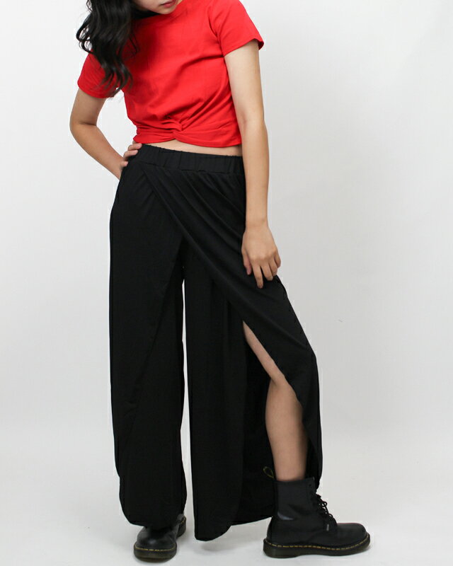 ダンス衣装 パンツ 黒 ワイドパンツ スリット CRPN-02[ヒップホップ ガールズ ダンスパンツ ブラック ロングパンツ セクシー かっこいい ダンス 服 衣装 発表会 レディース 韓国 ファッション]