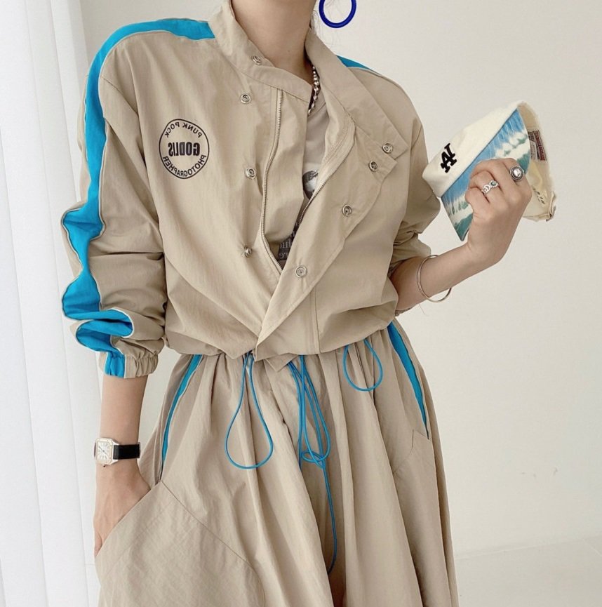 レディース 2カラー セットアップ ウインドブレーカー スカート ロング丈 ジップアップ スナップボタン スポーティー カジュアル 大人可愛い ママコーデ ママファッション 韓国 オルチャンファッション 人気 トレンド 新作 20代 30代 40代 きれいめ レトロ シンプル 定番