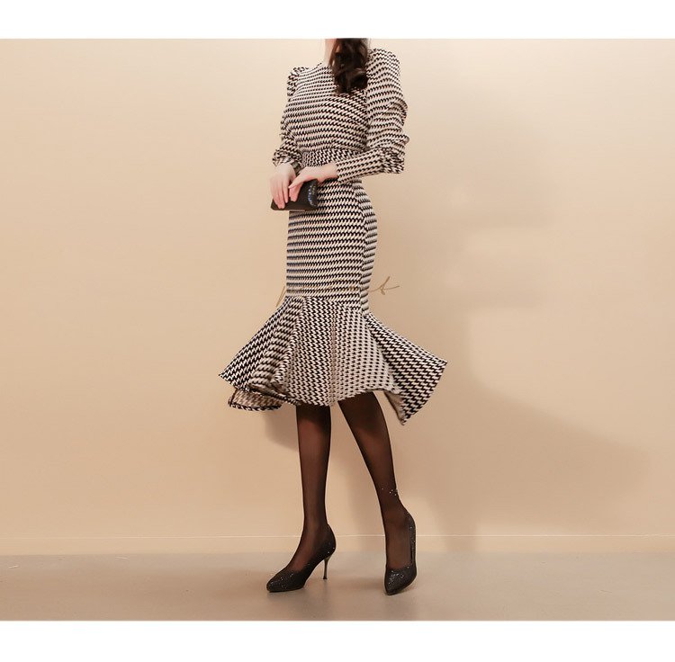 【送料無料】レディース セットアップ トップス スカート 千鳥格子 マーメイド ミモレ丈 ドレス 上下セット 大人可愛い ママコーデ ママファッション 韓国 オルチャンファッション 人気 トレンド 新作 20代 30代 40代 きれいめ レトロ シンプル 定番 お出かけ デート